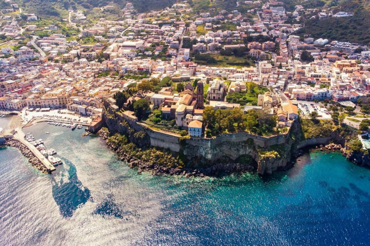 Villa Garibaldi Lipari  Exterior photo